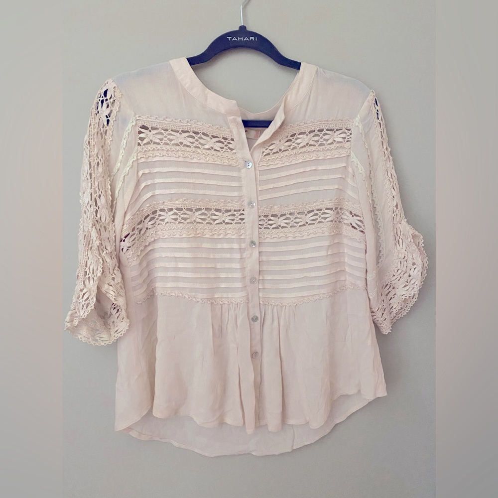 Crochet sleeve boho top